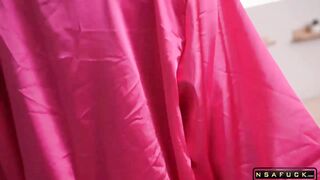 Blindfolded Hotwife is Shocked By Studs Huge Penis