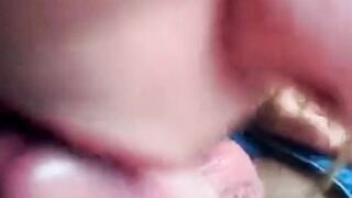Blowjob mit Cum-Swallowing für dich