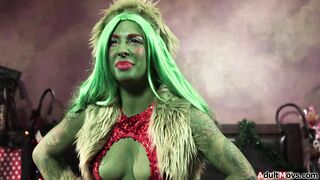 The Grinch could not stop them to fuck