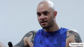 He keeps pounding my ass while we are in the gym 2