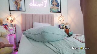 Hot shemale rams massive dildo deep ass while jerking
