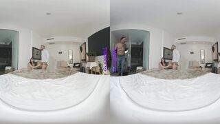 PURITYVR Naughty waiter with Elena Spano