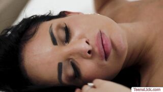 Dont stop toying my ass until I cum