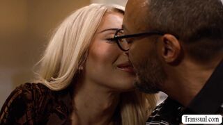 TS roomservice anal fucked by rich black dude
