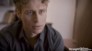 Teen virgin is cornered by her teacher