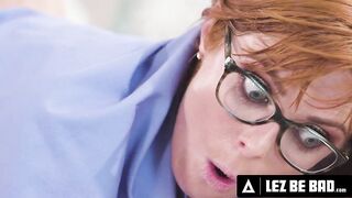 Lesbians Deep Pussy And Ass Fisting